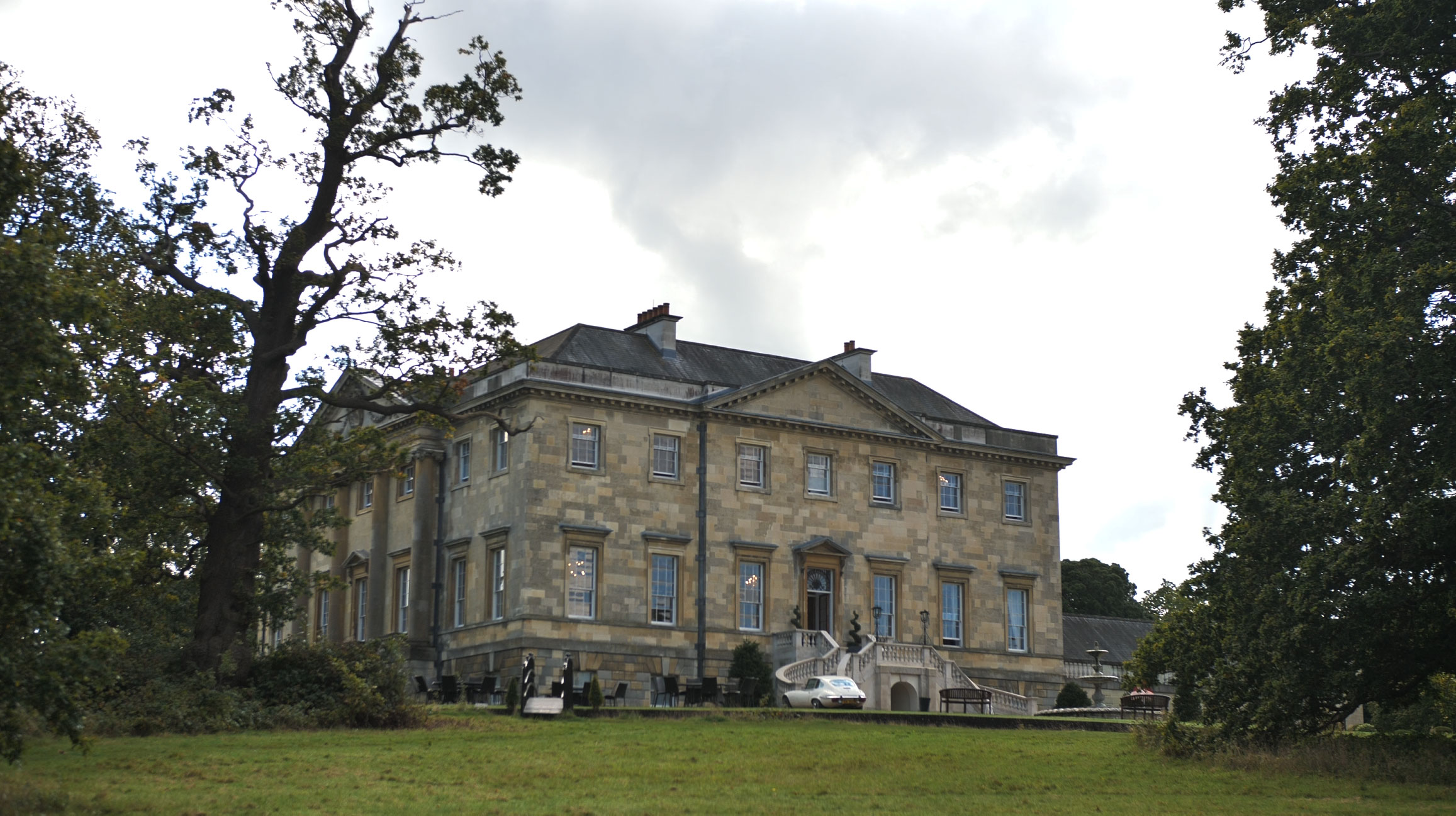 Botleys-Mansion