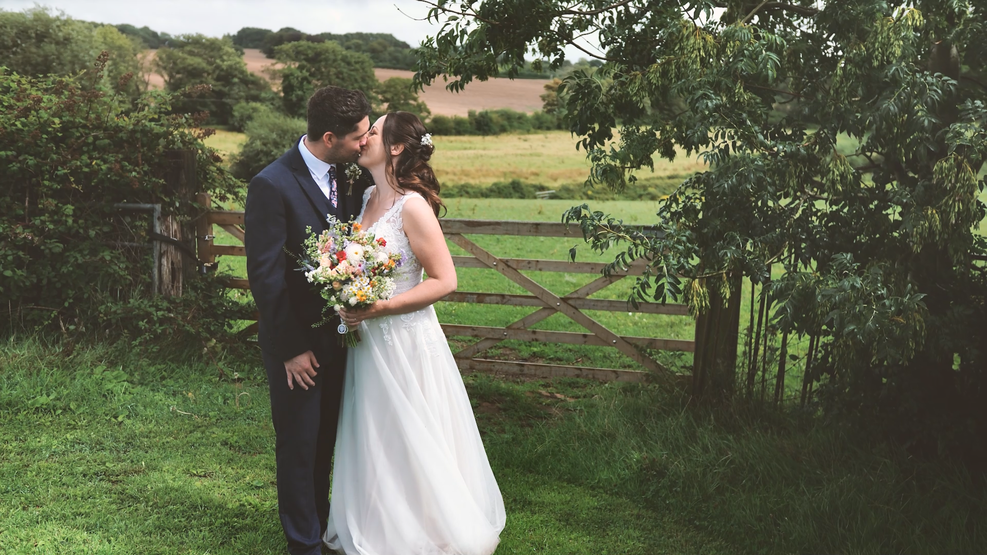 The Sussex Barn Couples Shoot