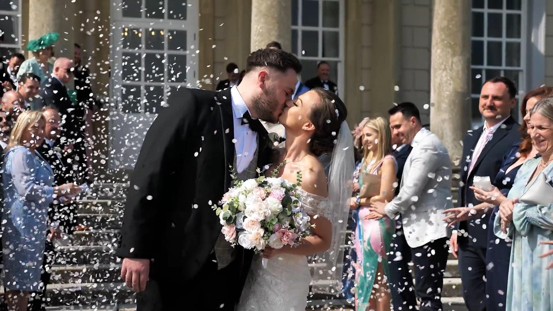 Buxted Park Hotel Confetti