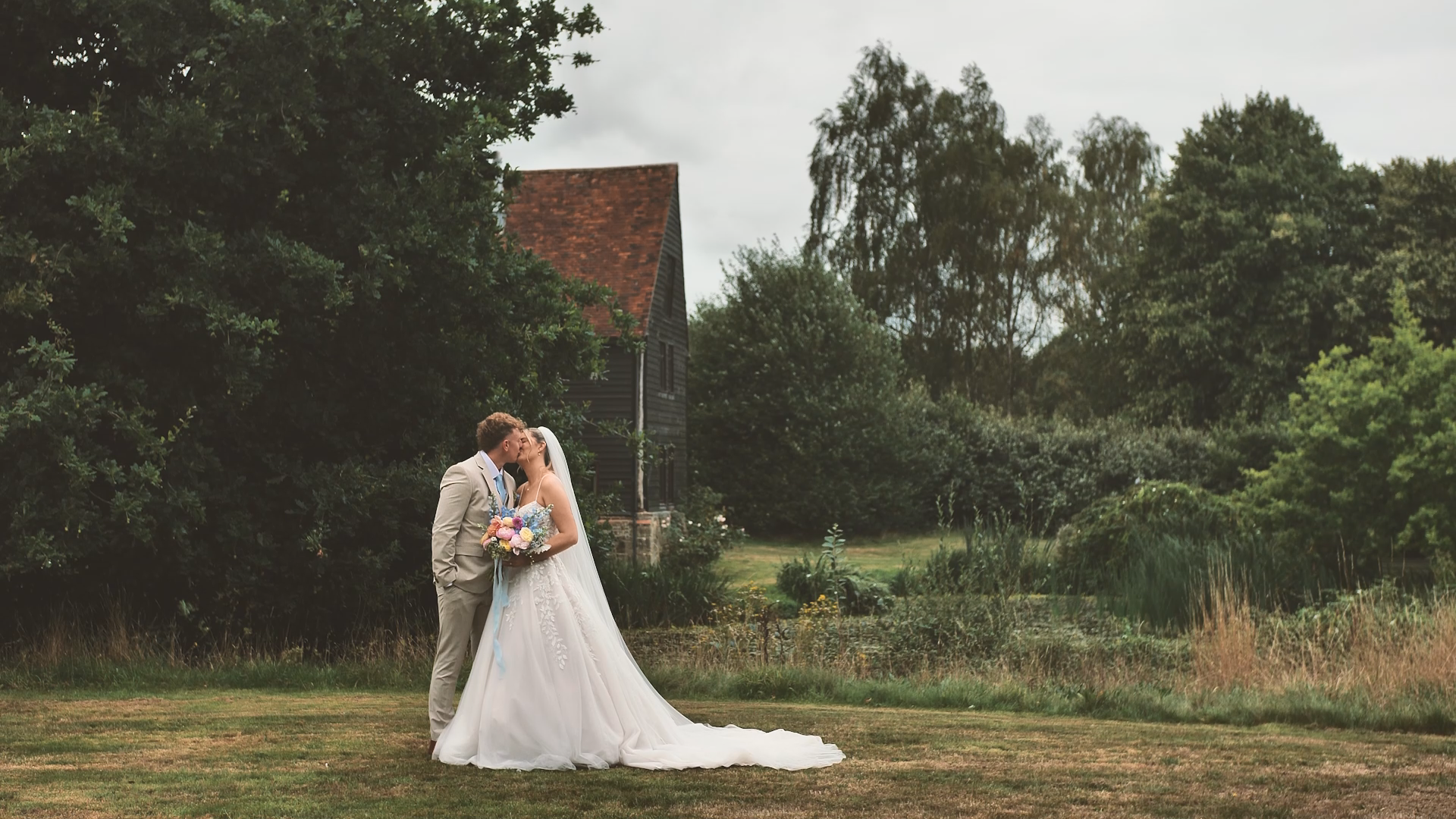 Chafford Park Couples Shoot